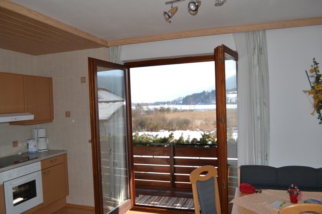 Gästehaus Lindermuth Presseggersee Zimmer foto